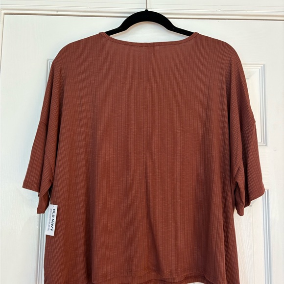 NWT Old Navy Women's Short Sleeve Top - Rust color - Picture 4 of 5